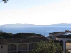Appartement 2 pièces avec jardin, garage et piscine à Sainte-Maxime - FR-1-780-45